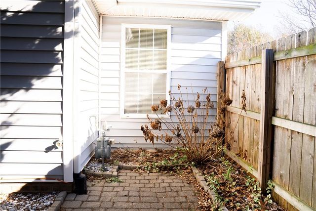 3131 WOODPOINT Street, Jamestown, NC 27282