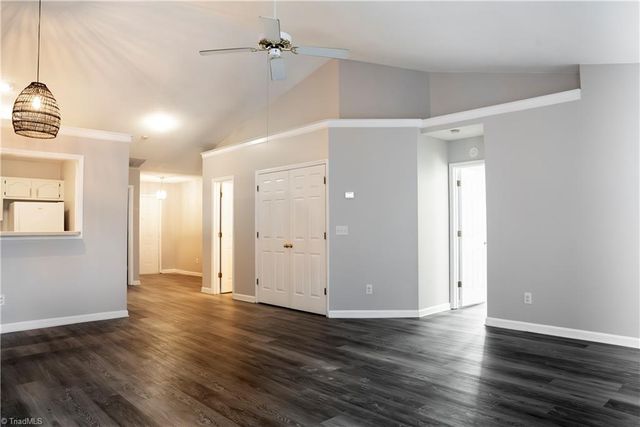 3131 WOODPOINT Street, Jamestown, NC 27282