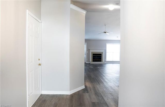 3131 WOODPOINT Street, Jamestown, NC 27282