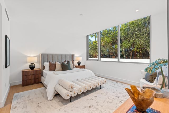 725 S Ocean Boulevard 101, Boca Raton, FL 33432