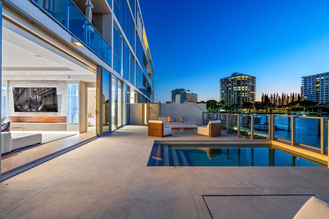 725 S Ocean Boulevard 101, Boca Raton, FL 33432