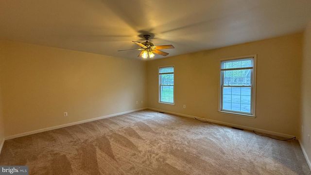 8607 LESLIE CT, Fredericksburg, VA 22407