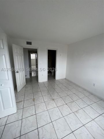 10500 SW 8th St 410, Miami, FL 33174