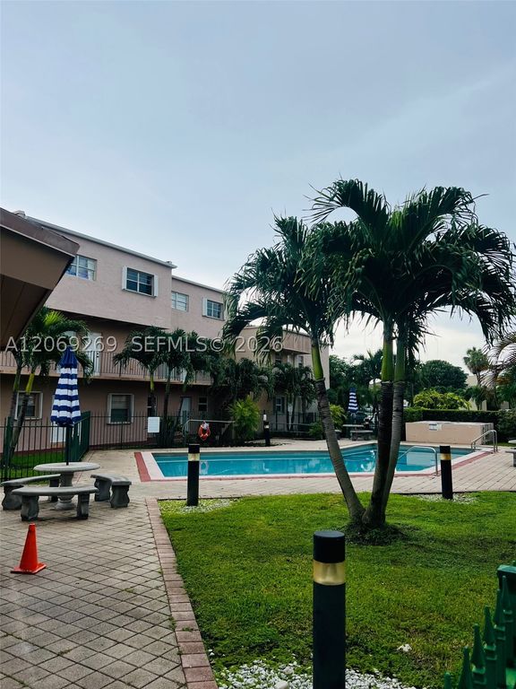 10500 SW 8th St 410, Miami, FL 33174