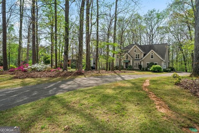 2679 Moon Cabin Drive, Powder Springs, GA 30127
