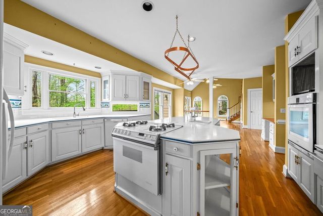 2679 Moon Cabin Drive, Powder Springs, GA 30127