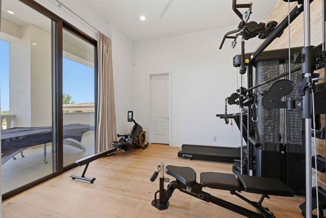 535 Serpa Way, Folsom, CA 95630