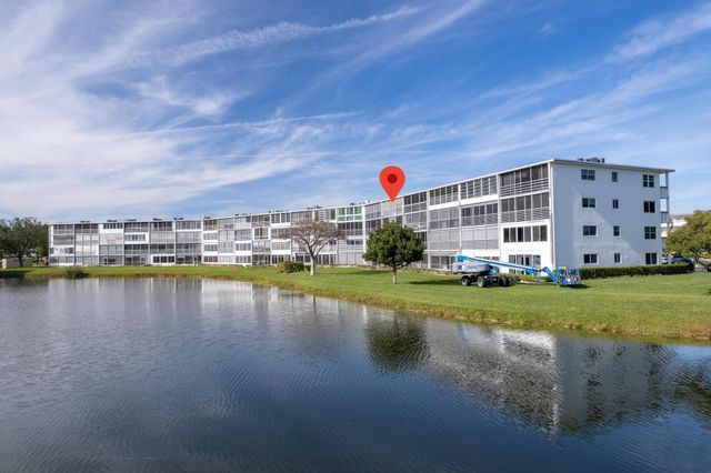 4036 Cornwall B 4036, Boca Raton, FL 33434