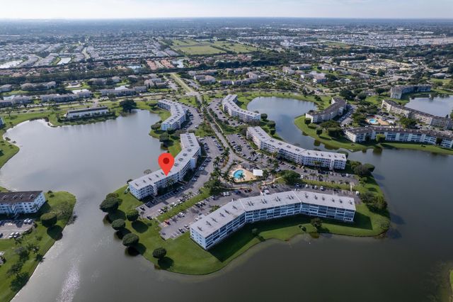 4036 Cornwall B 4036, Boca Raton, FL 33434