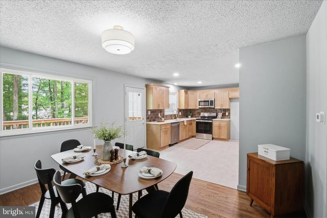 140 WOODLAND DR, Lansdale, PA 19446