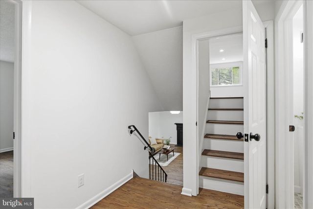 140 WOODLAND DR, Lansdale, PA 19446