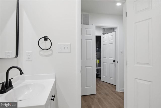 140 WOODLAND DR, Lansdale, PA 19446