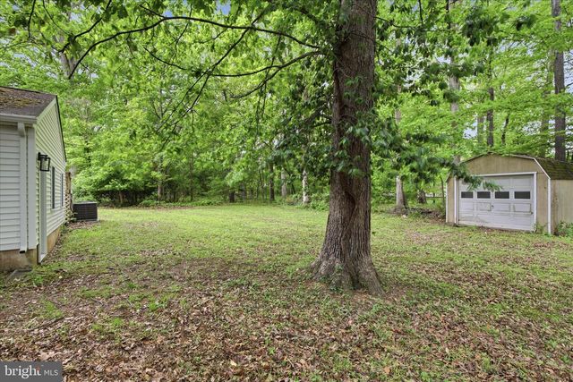 140 WOODLAND DR, Lansdale, PA 19446