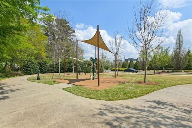 2270 Newport Landing, Alpharetta, GA 30009