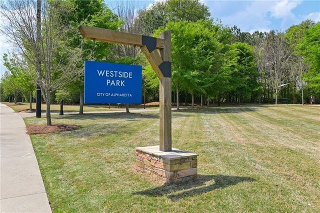 2270 Newport Landing, Alpharetta, GA 30009