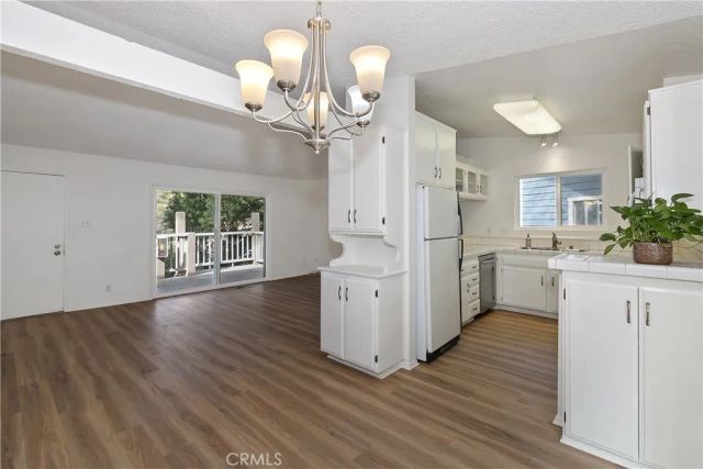 142 Rockledge Lane, Lake Arrowhead, CA 92352