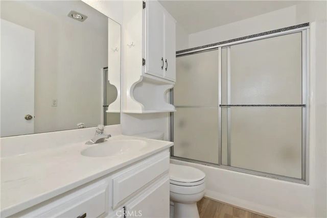 142 Rockledge Lane, Lake Arrowhead, CA 92352