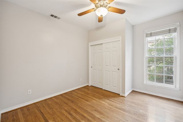 4511 Gilbert Avenue 103, Dallas, TX 75219