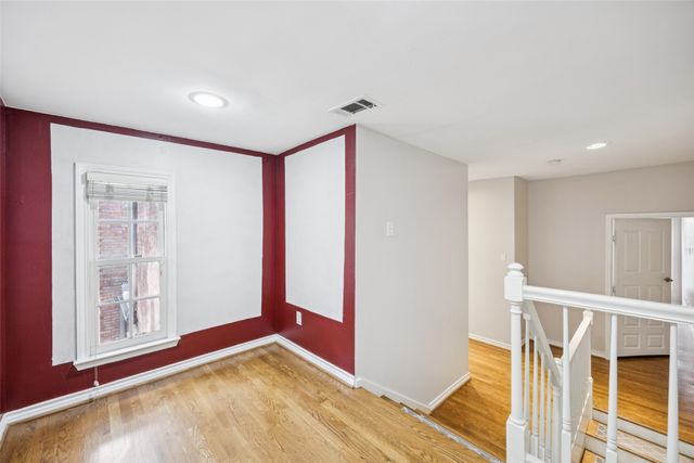 4511 Gilbert Avenue 103, Dallas, TX 75219