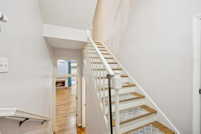 4511 Gilbert Avenue 103, Dallas, TX 75219