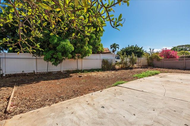 460 Kinaole Cir, Kihei, HI 96753