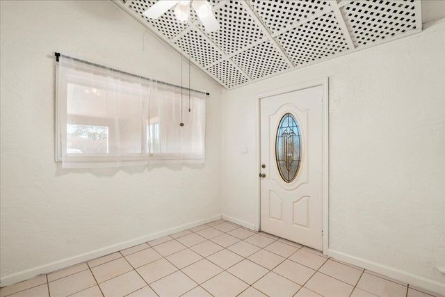 460 Kinaole Cir, Kihei, HI 96753