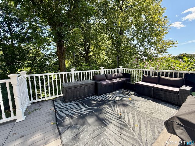 802 Bunker Hill Avenue, Waterbury, CT 06708