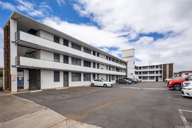 98-114 Lipoa Place 304, Aiea, HI 96701