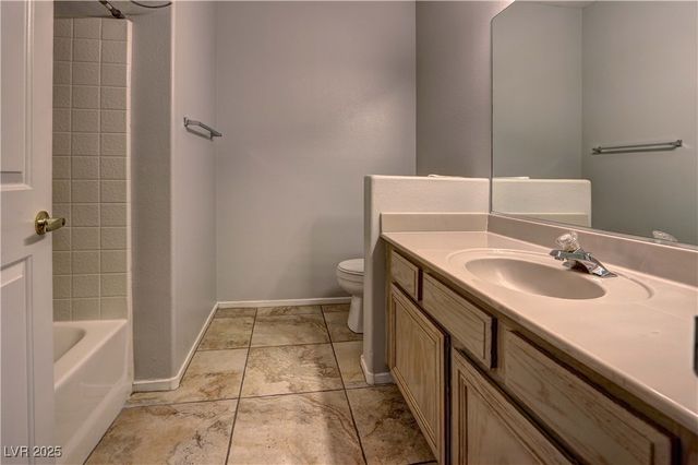 7167 South Durango Drive 105, Las Vegas, NV 89113