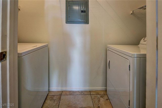 7167 South Durango Drive 105, Las Vegas, NV 89113