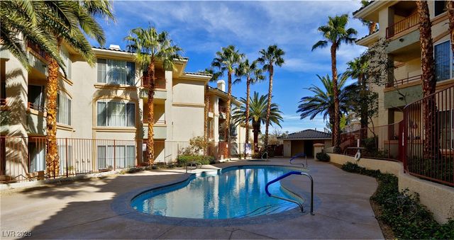 7167 South Durango Drive 105, Las Vegas, NV 89113