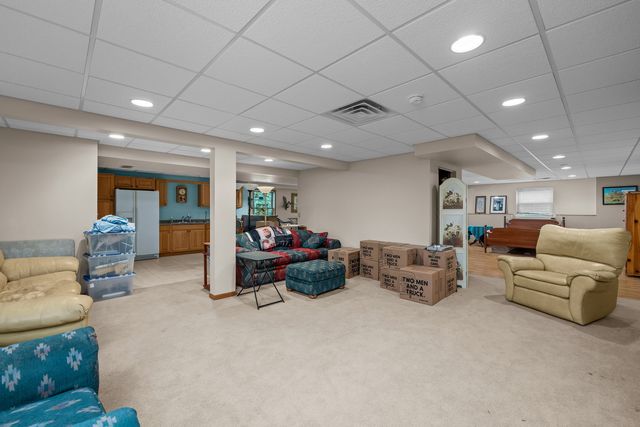 625 S Utah Avenue, Davenport, IA 52802