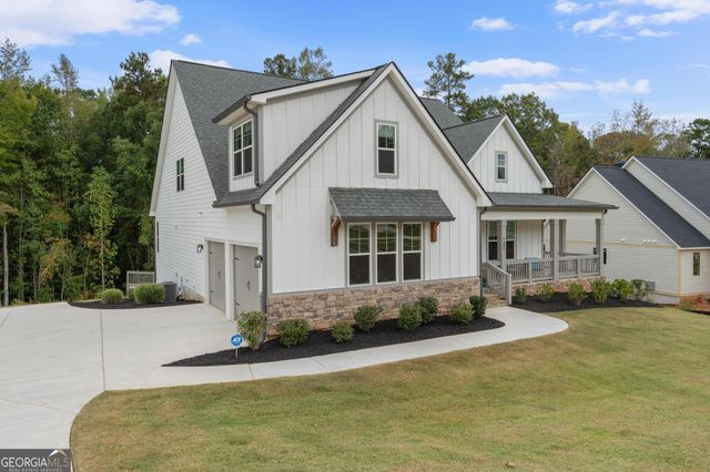 130 Lapis Lake Point, Fayetteville, GA 30215