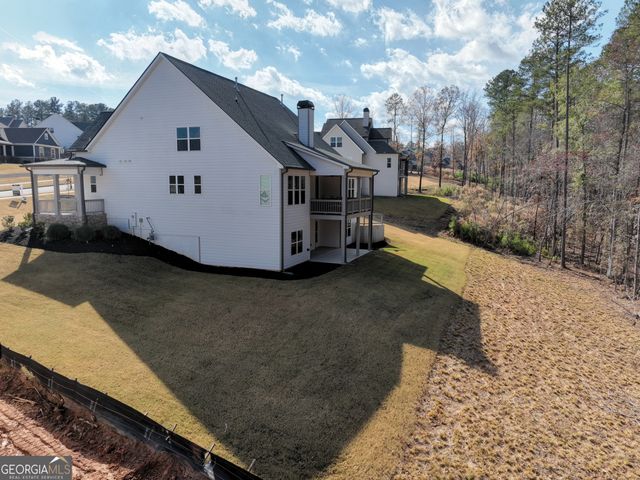 130 Lapis Lake Point, Fayetteville, GA 30215