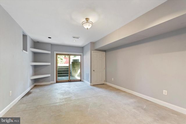 273 DELMAR ST, Philadelphia, PA 19128