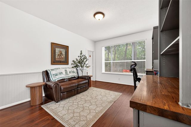 22 Winter Wheat Place, The Woodlands, TX 77381