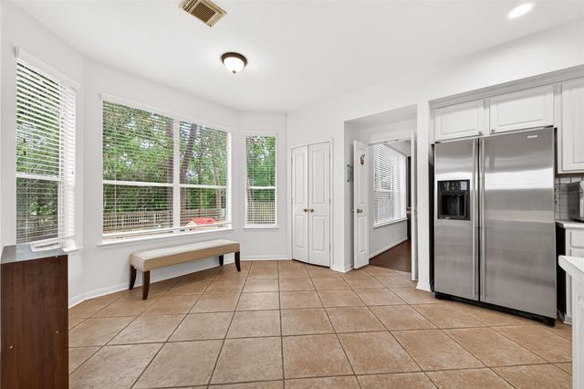 22 Winter Wheat Place, The Woodlands, TX 77381