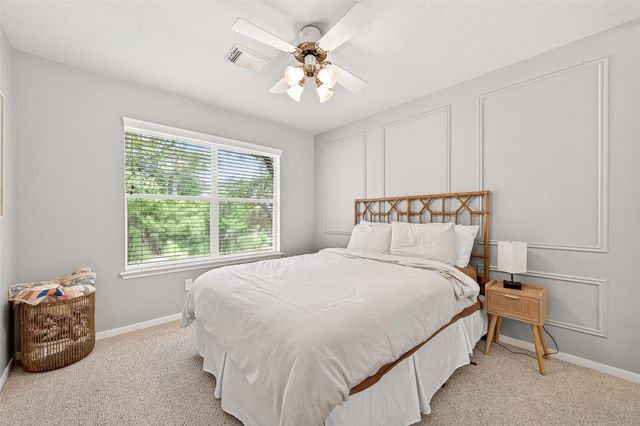 22 Winter Wheat Place, The Woodlands, TX 77381