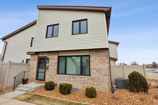 1067 Southgate Road, New Lenox, IL 60451