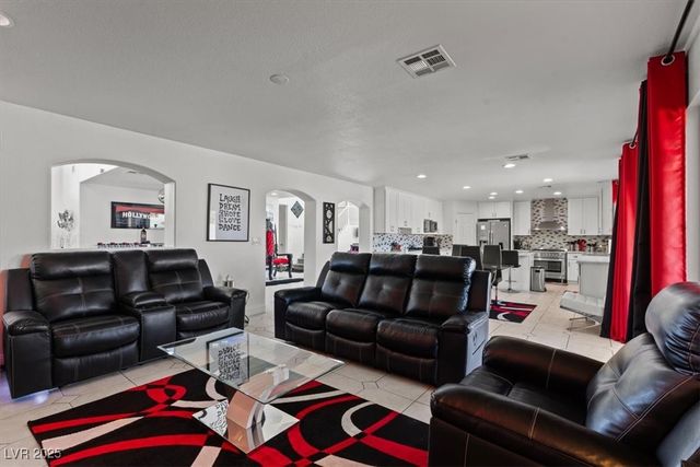 2639 Regency Cove Court, Las Vegas, NV 89121