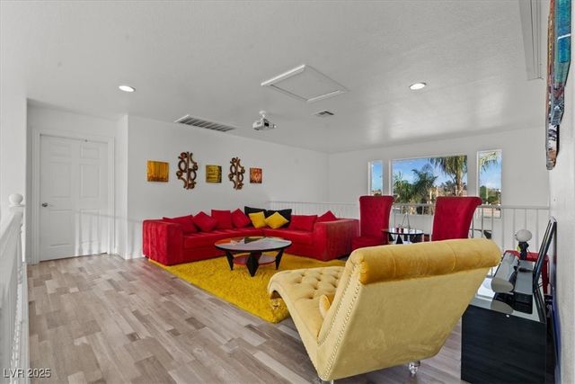 2639 Regency Cove Court, Las Vegas, NV 89121