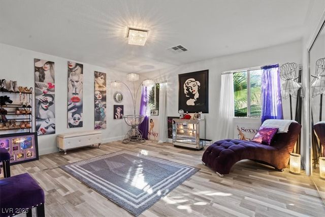 2639 Regency Cove Court, Las Vegas, NV 89121