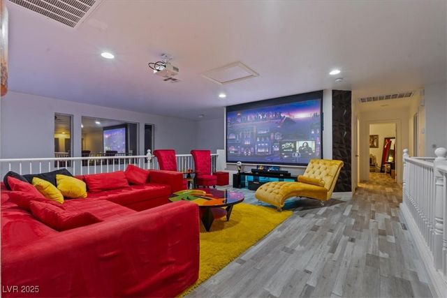 2639 Regency Cove Court, Las Vegas, NV 89121