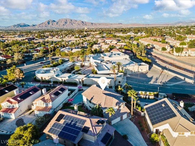 2639 Regency Cove Court, Las Vegas, NV 89121