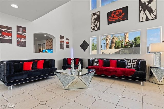 2639 Regency Cove Court, Las Vegas, NV 89121