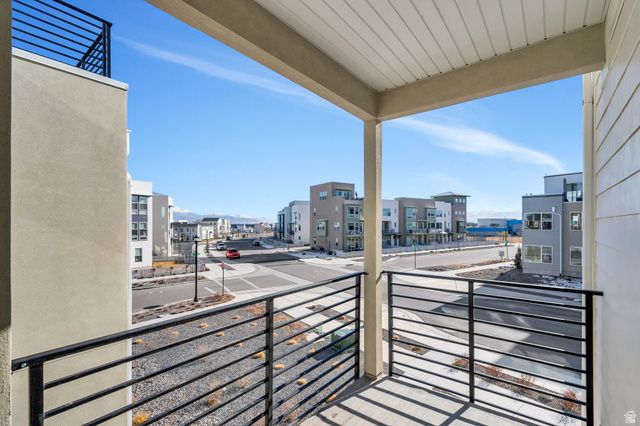 5438 W CARDINAL RD, South Jordan, UT 84009