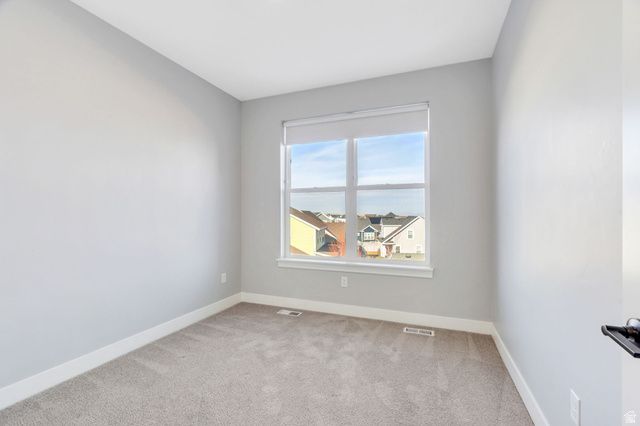 5438 W CARDINAL RD, South Jordan, UT 84009