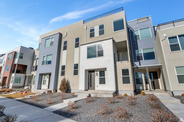 5438 W CARDINAL RD, South Jordan, UT 84009