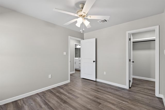 604 Jefferson Avenue, Cleveland, TX 77327