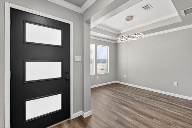 604 Jefferson Avenue, Cleveland, TX 77327